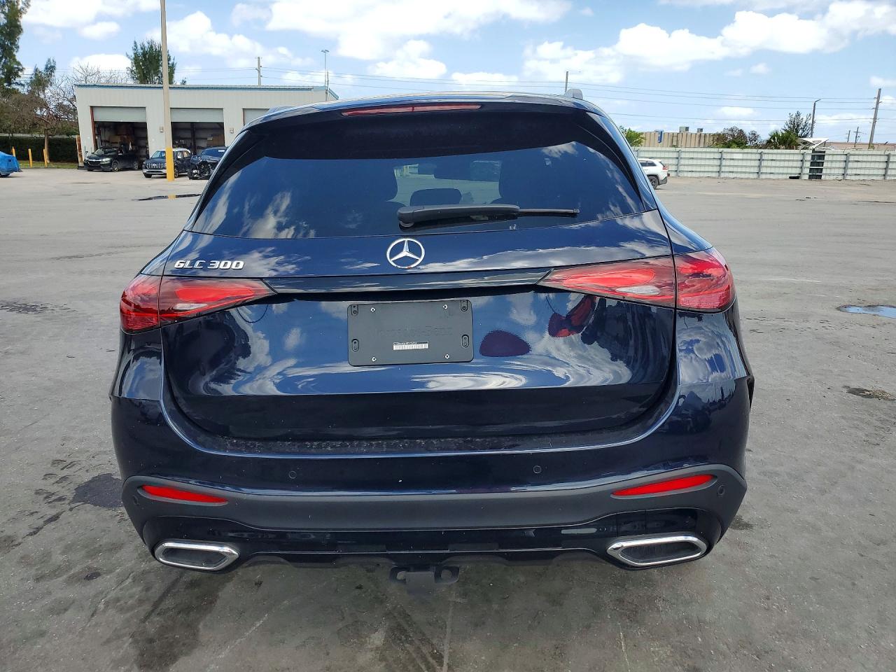 Mercedes-Benz GLC 300