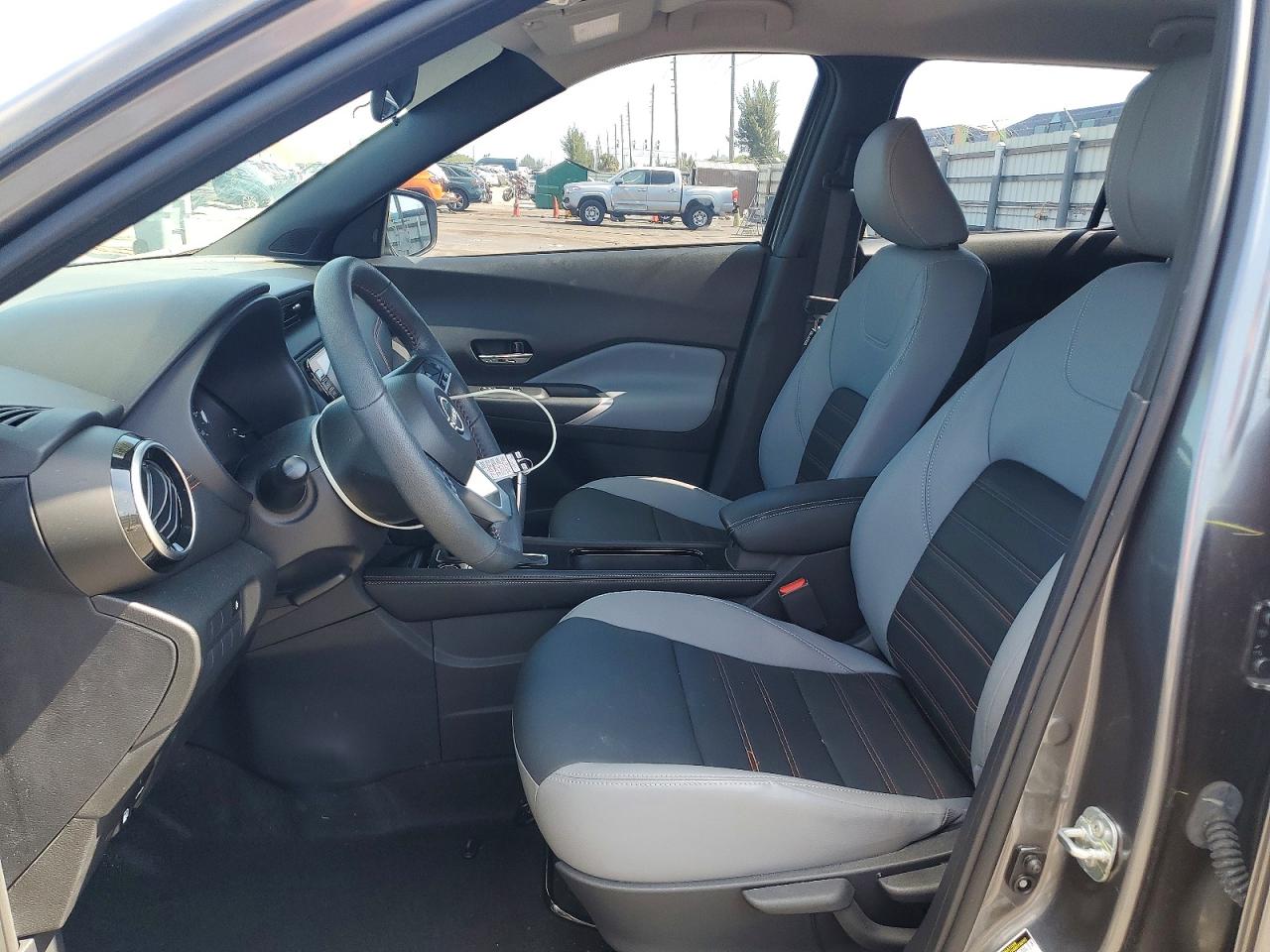 Nissan Kicks Sr