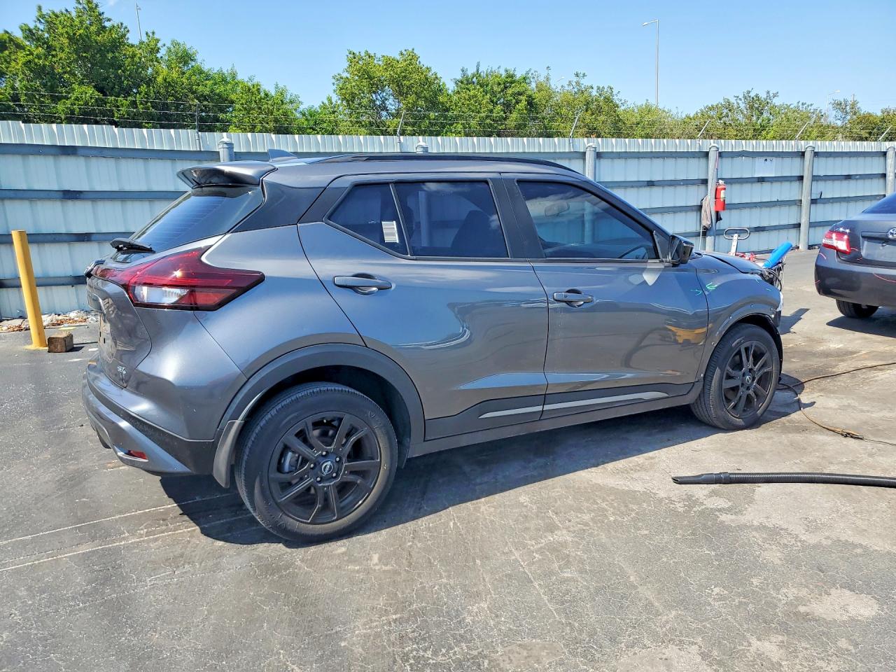 Nissan Kicks Sr