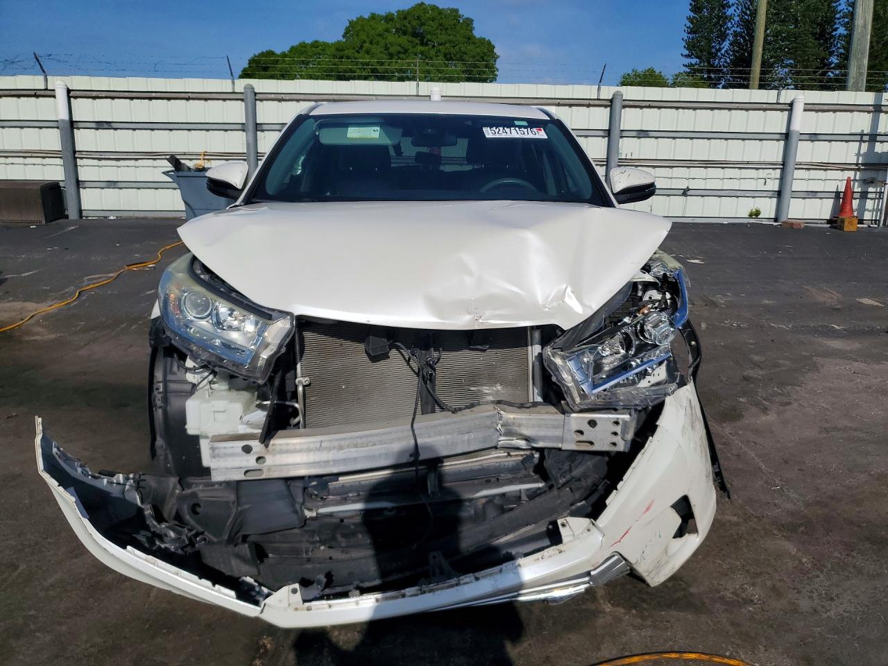 Toyota Highlander Le