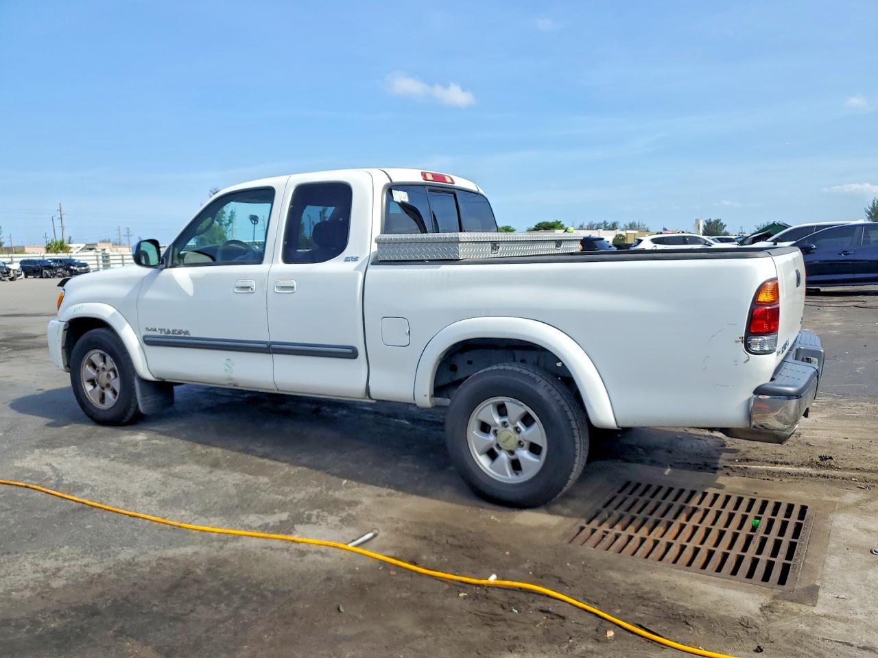 Toyota Tundra Access Cab Sr5