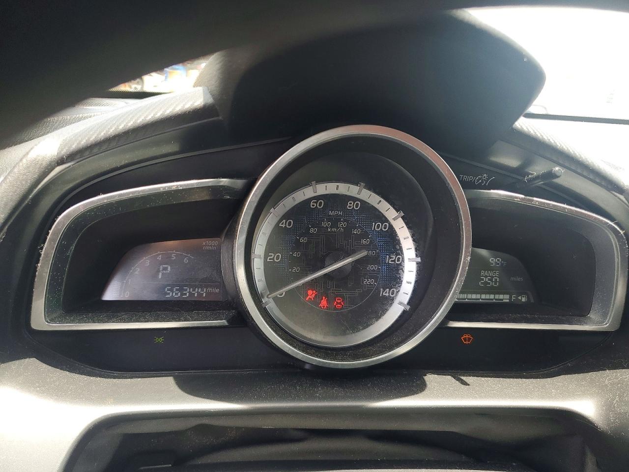 Toyota Yaris Base