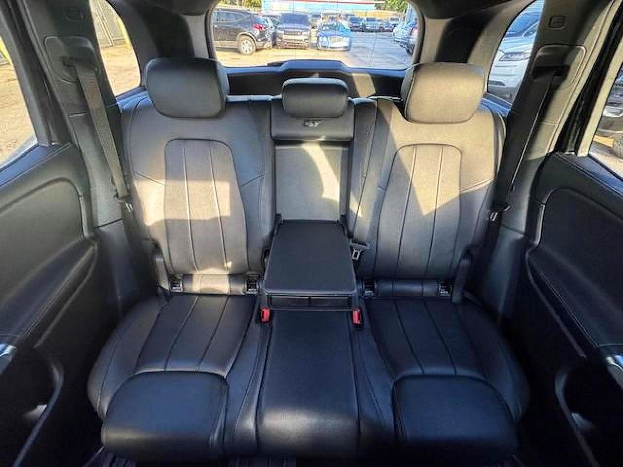 Mercedes-Benz GLB 250