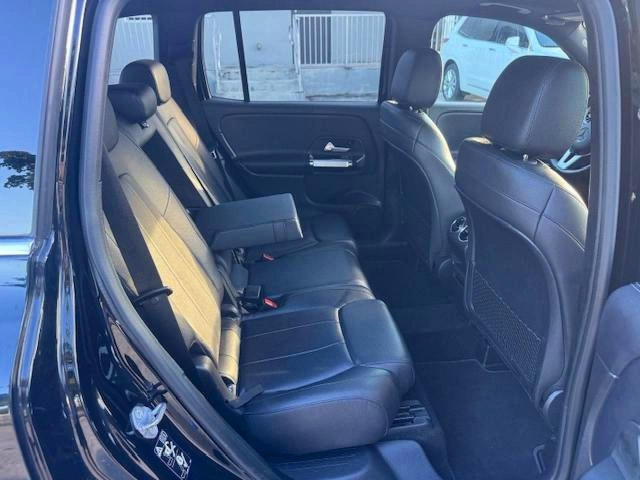 Mercedes-Benz GLB 250