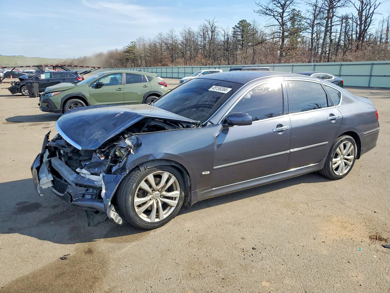 Salvage INFINITI M35 Image