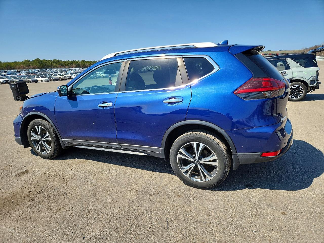 Nissan Rogue Sv