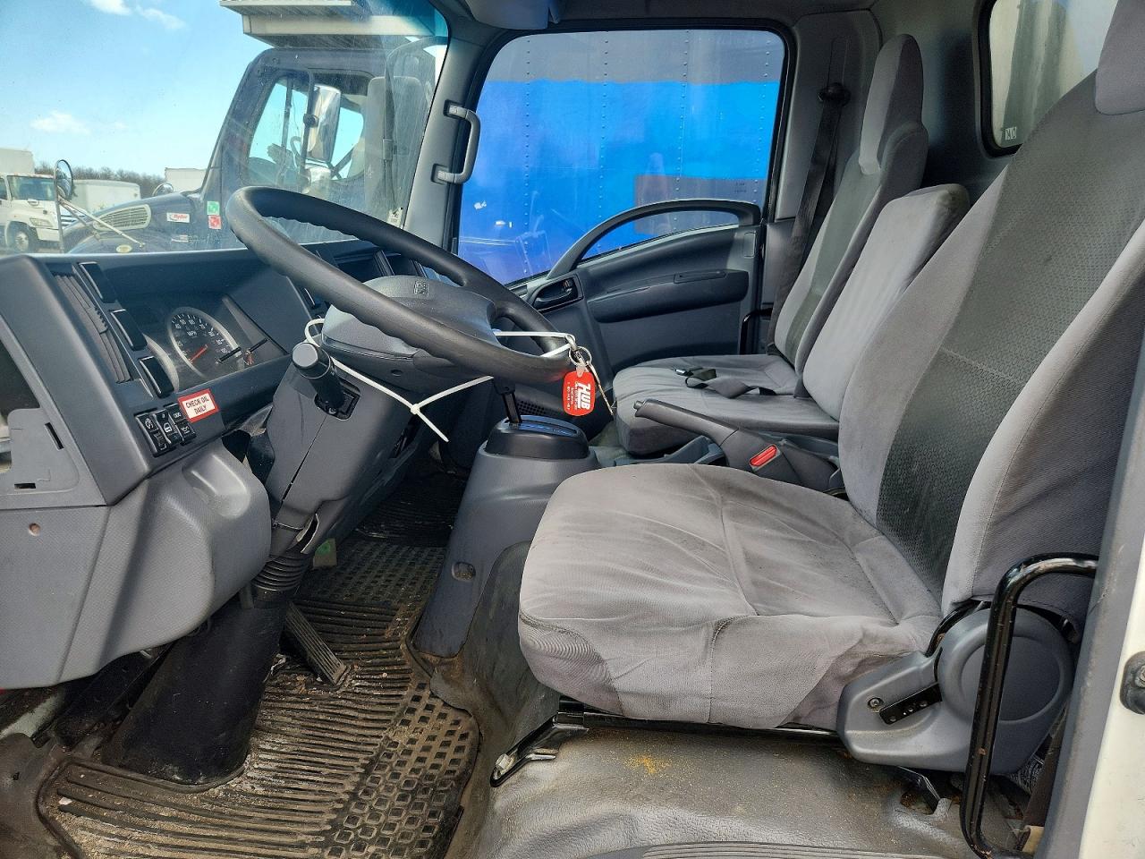 Isuzu Nqr