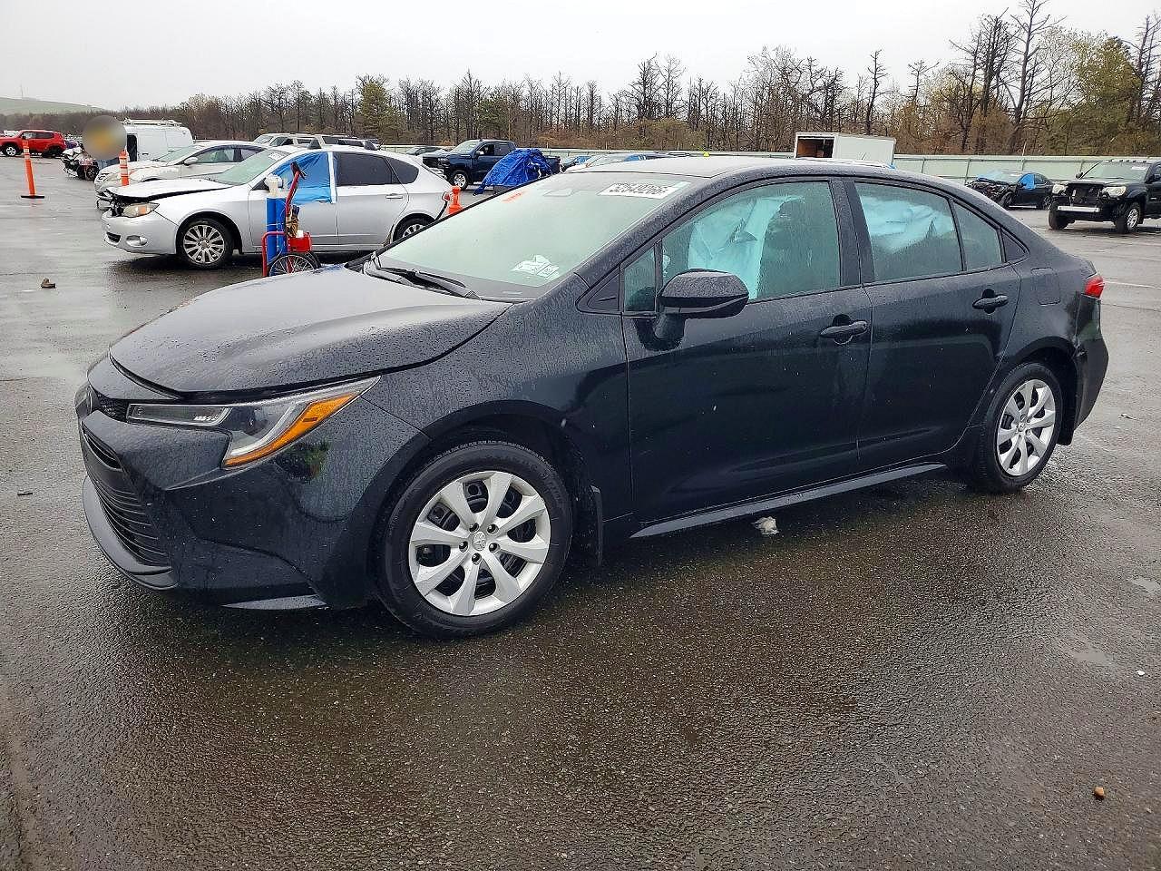 Salvage Toyota Corolla Image