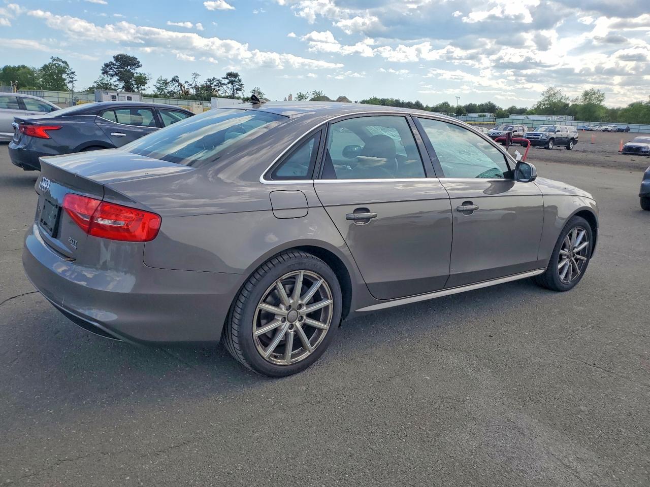 Audi A4 Premium Plus