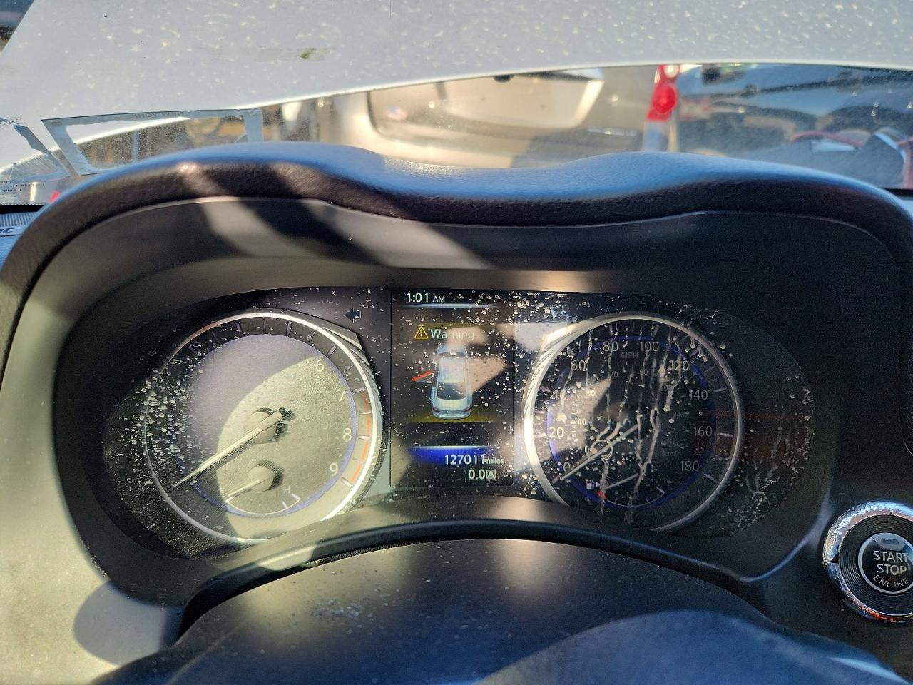 INFINITI Q50 Premium