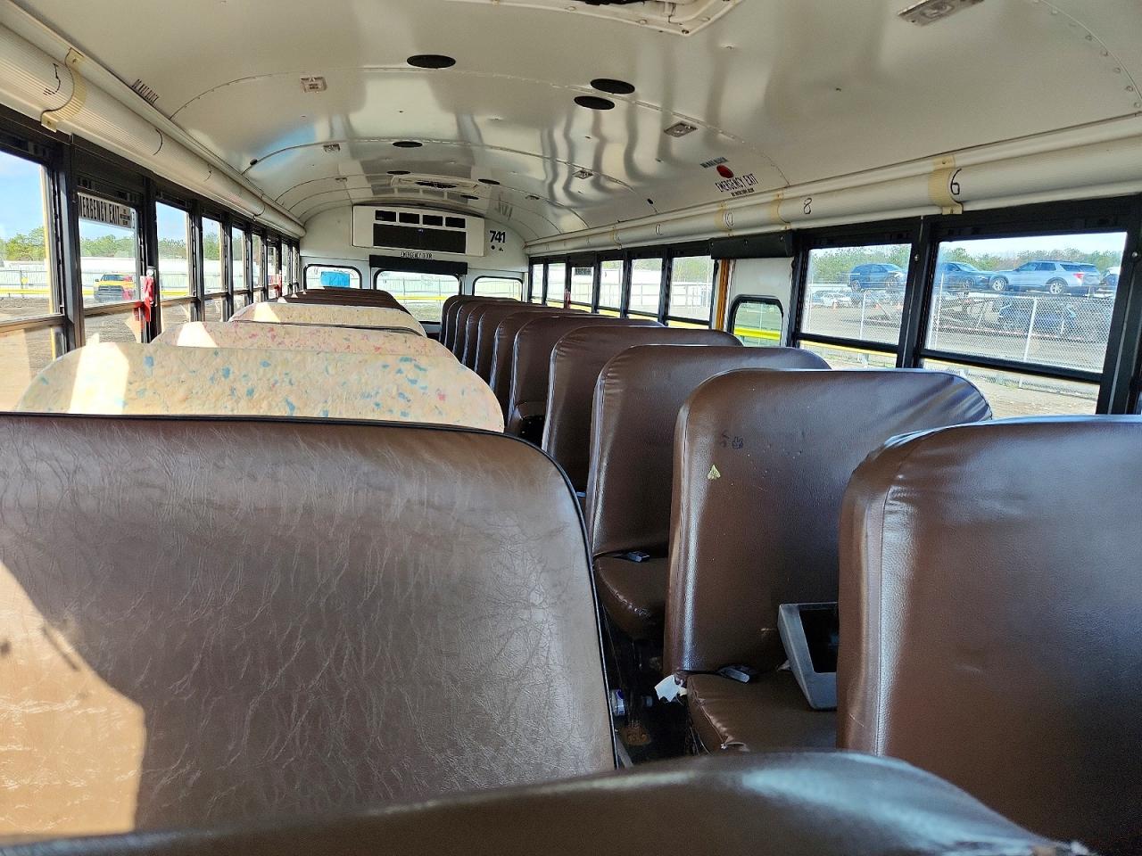 Blub School Bus