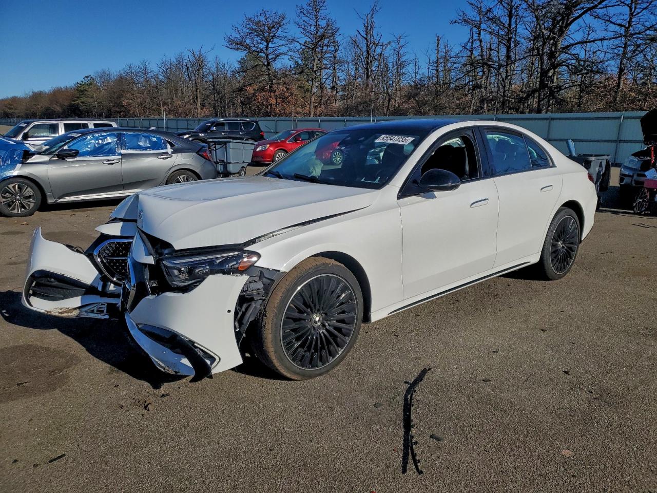 Salvage Mercedes-Benz E-Class Image