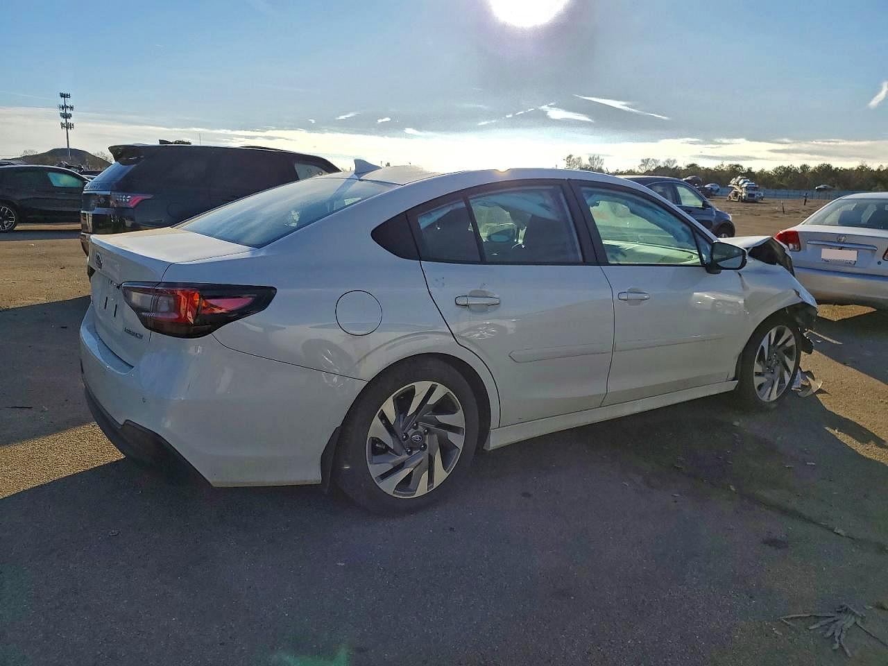 Subaru Legacy Limited