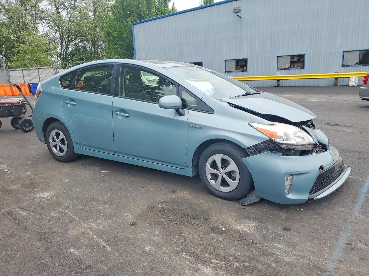 Toyota Prius Three