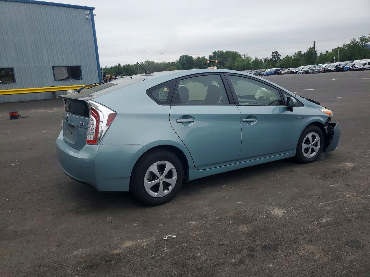 Toyota Prius Three
