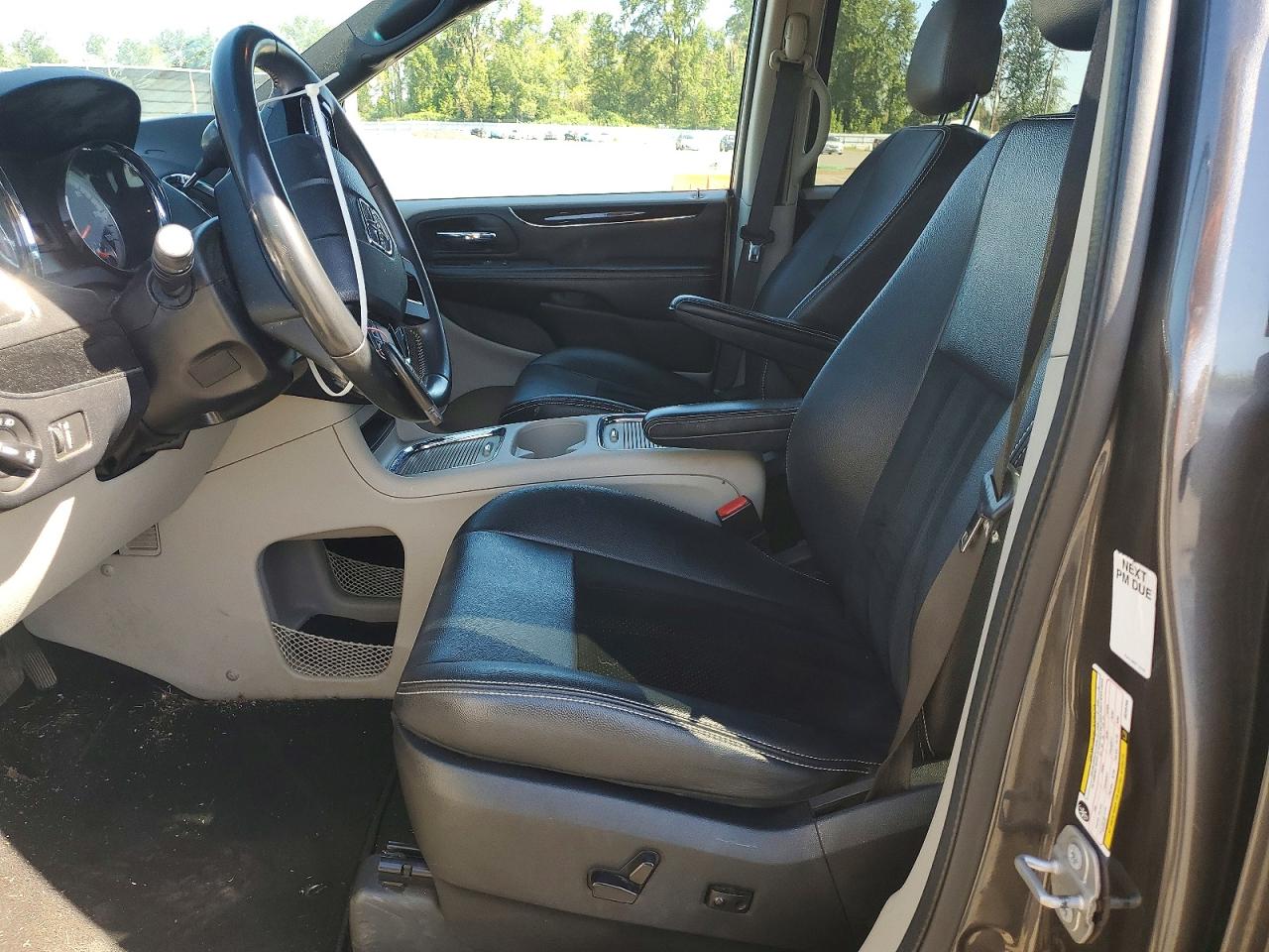 Dodge Caravan Sxt