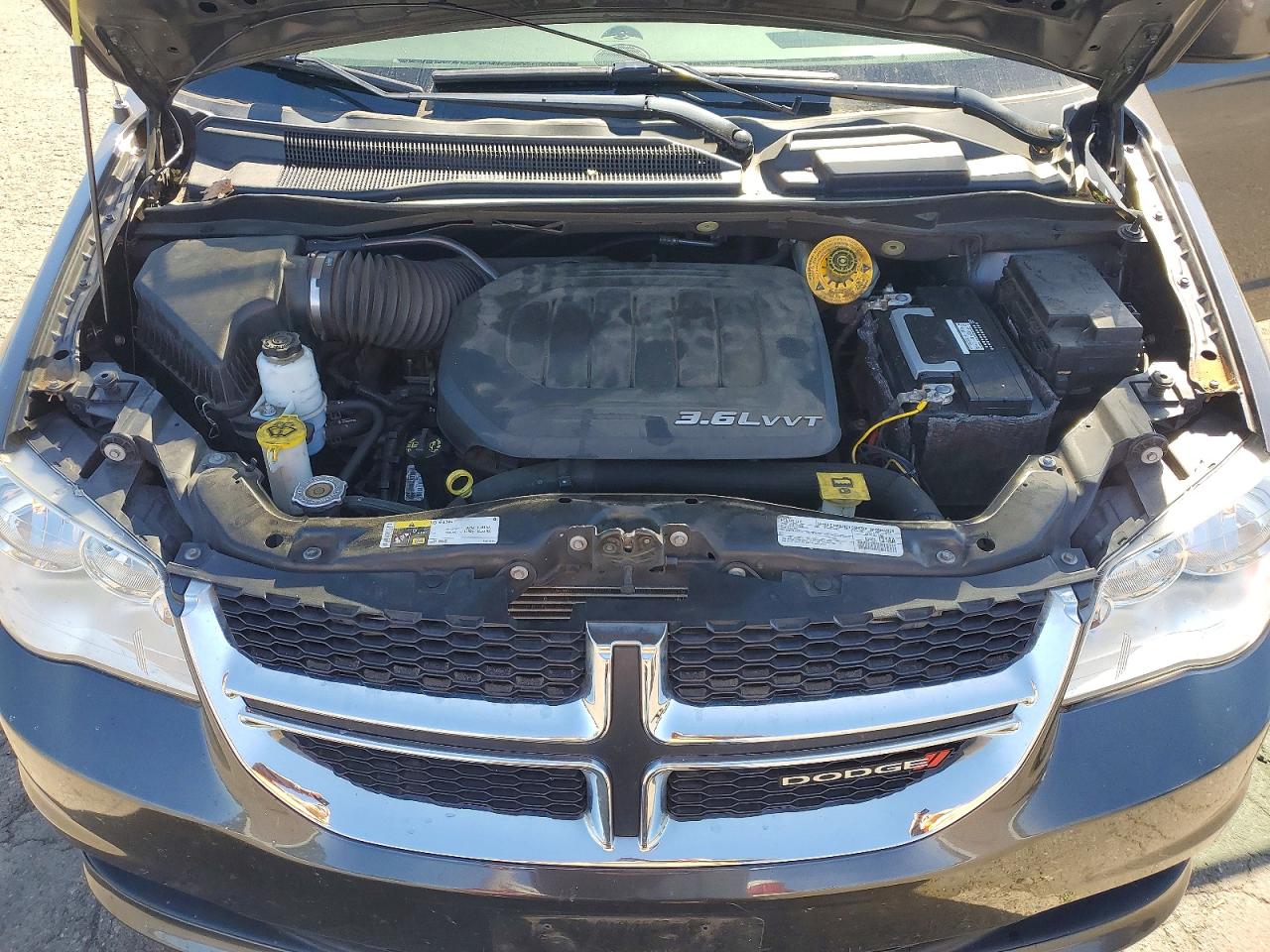 Dodge Caravan Sxt