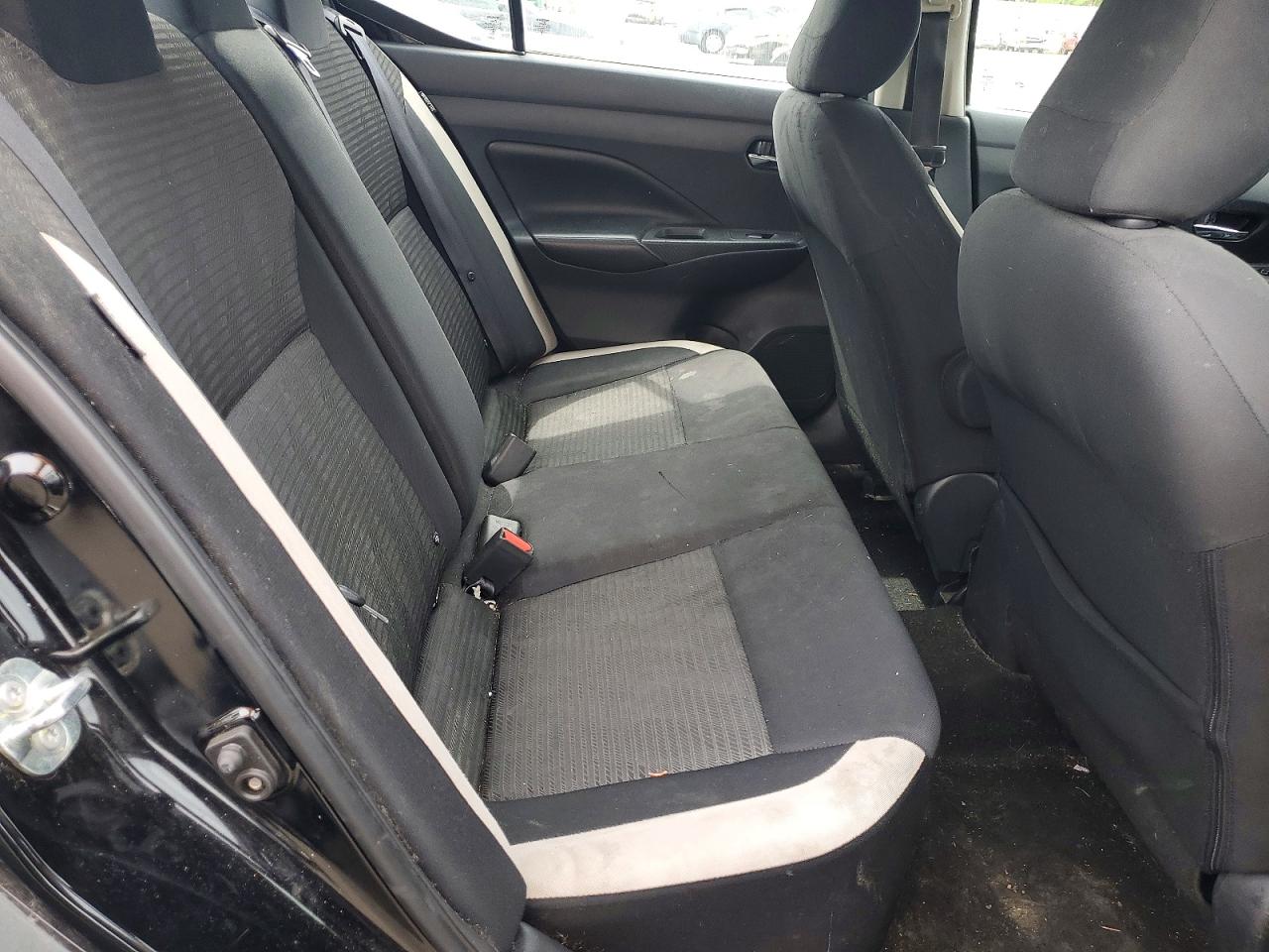 Nissan Versa Sv