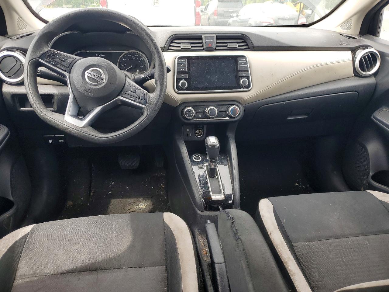 Nissan Versa Sv