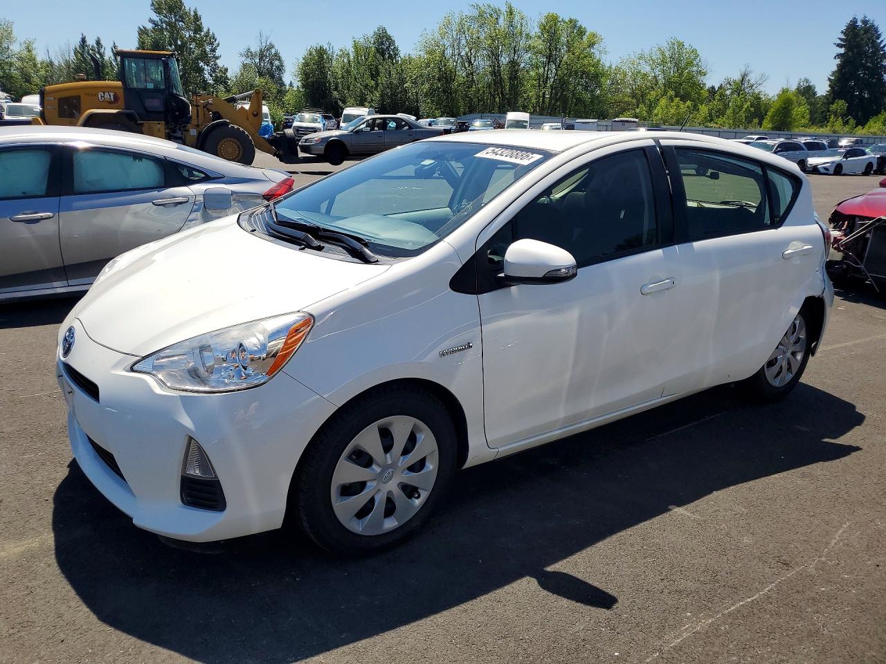 Salvage Toyota Prius Image