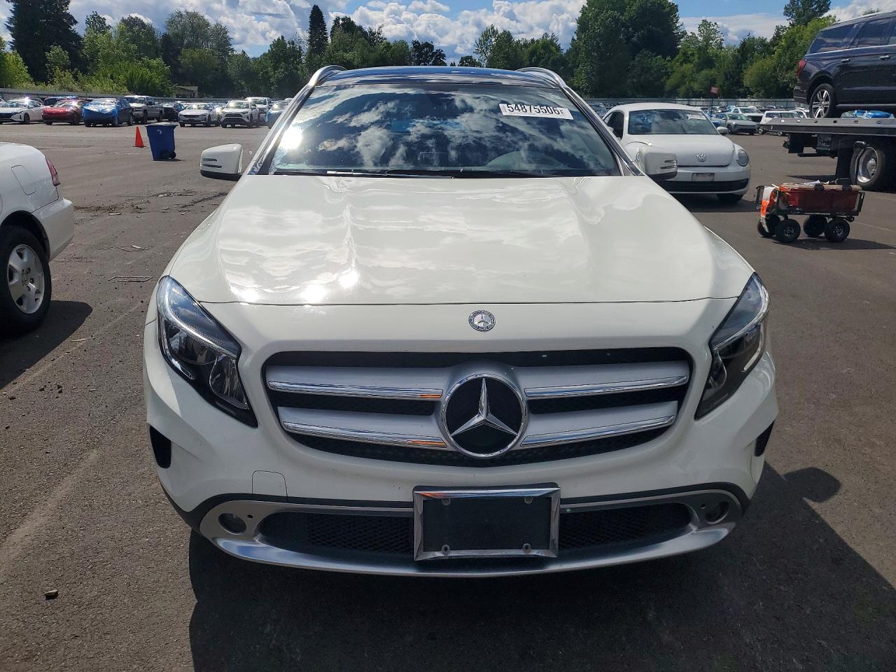 Mercedes-Benz GLA 250