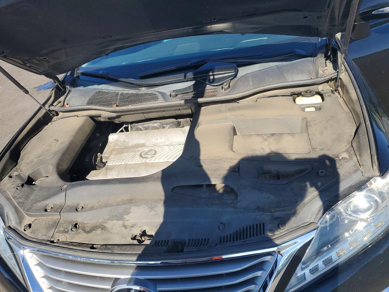 Lexus RX Base