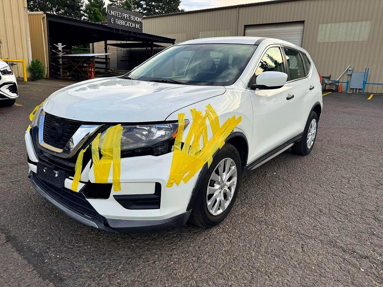 Nissan Rogue S