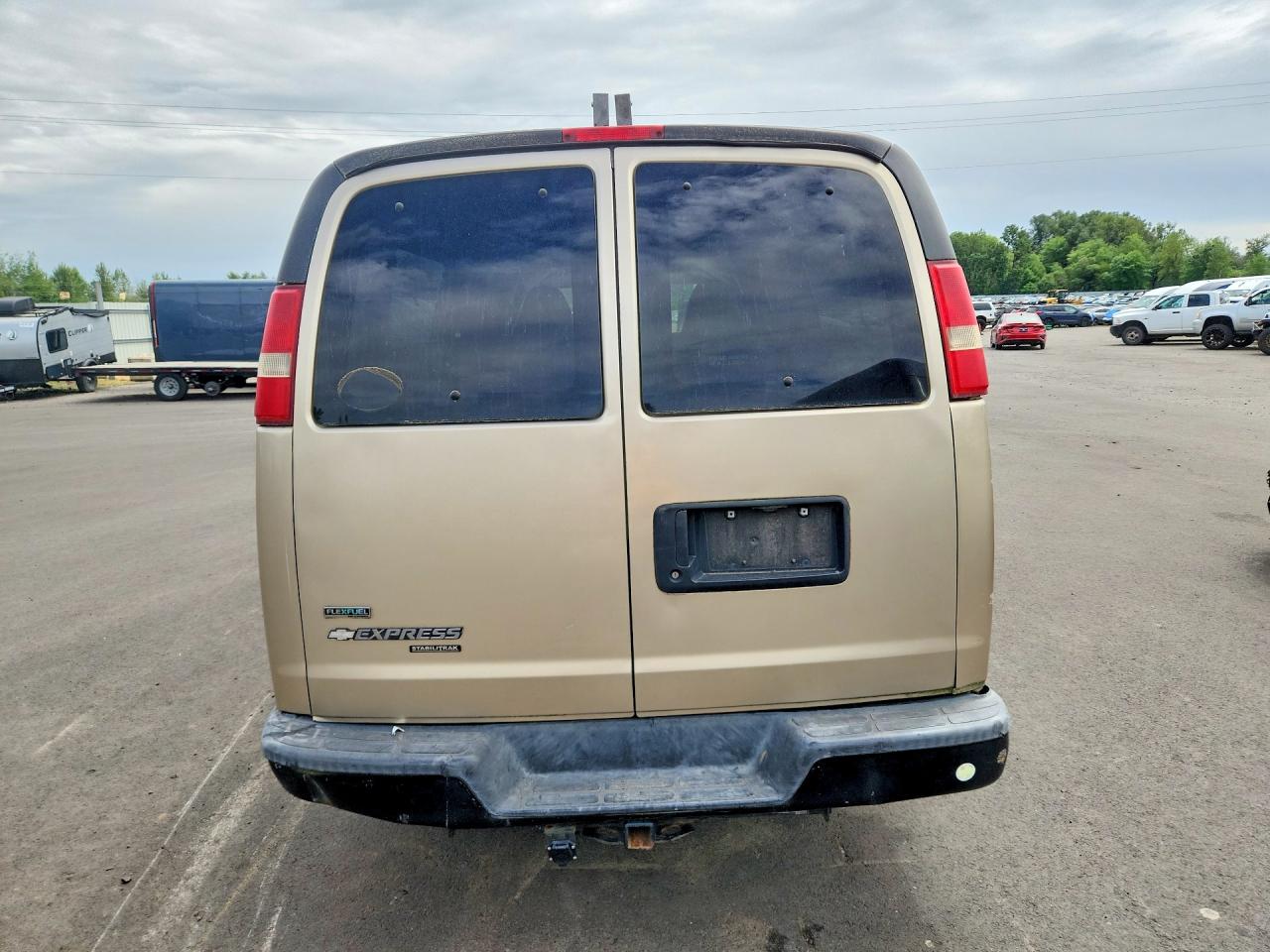 Chevrolet Express Ls