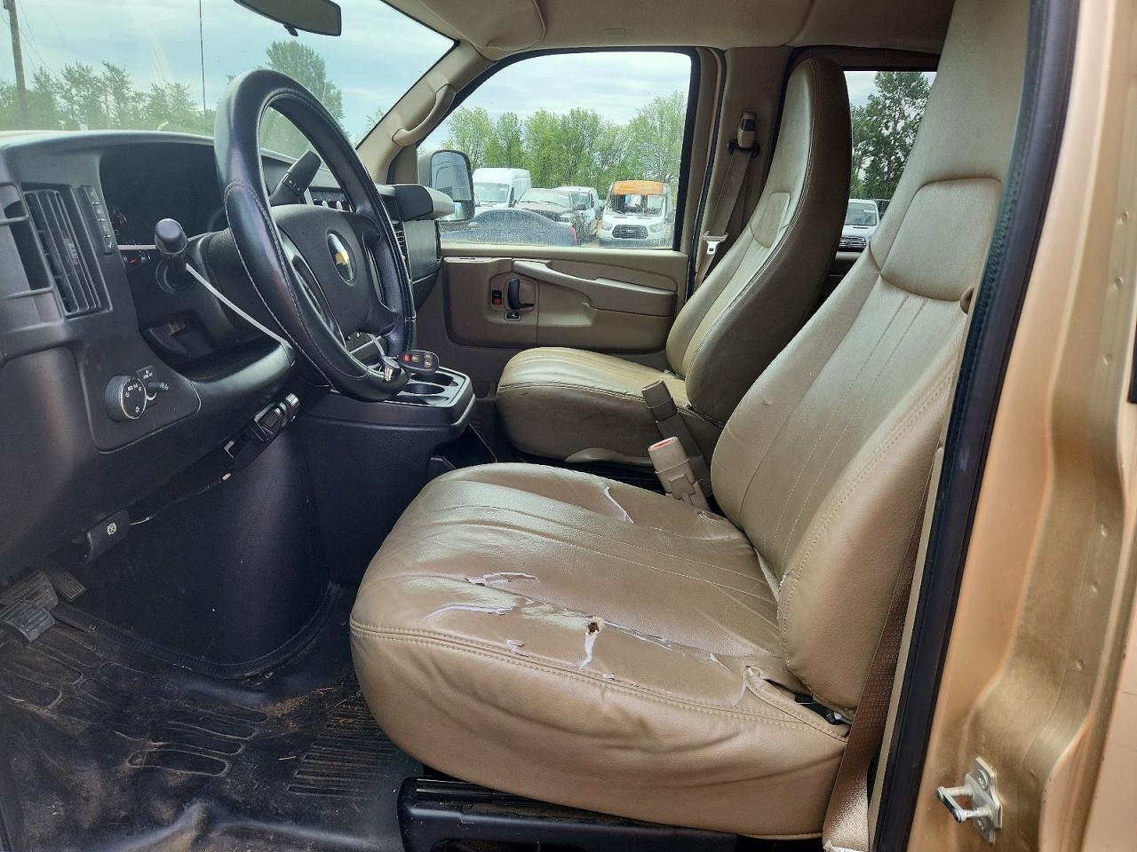 Chevrolet Express Ls
