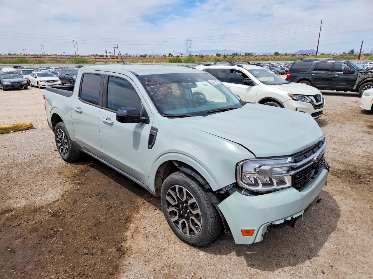 Ford Maverick Lariat