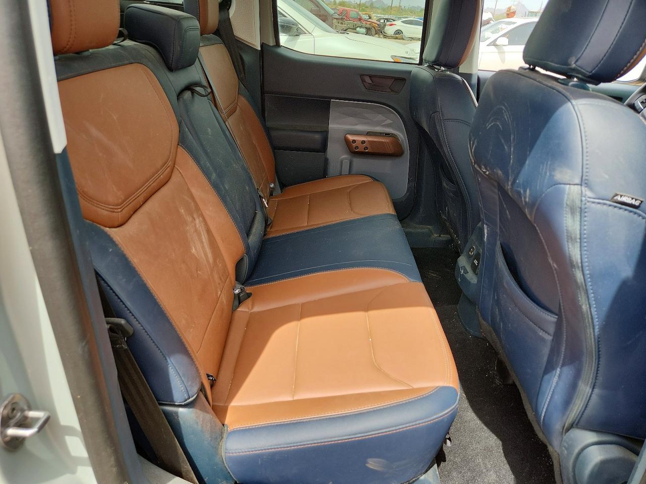 Ford Maverick Lariat