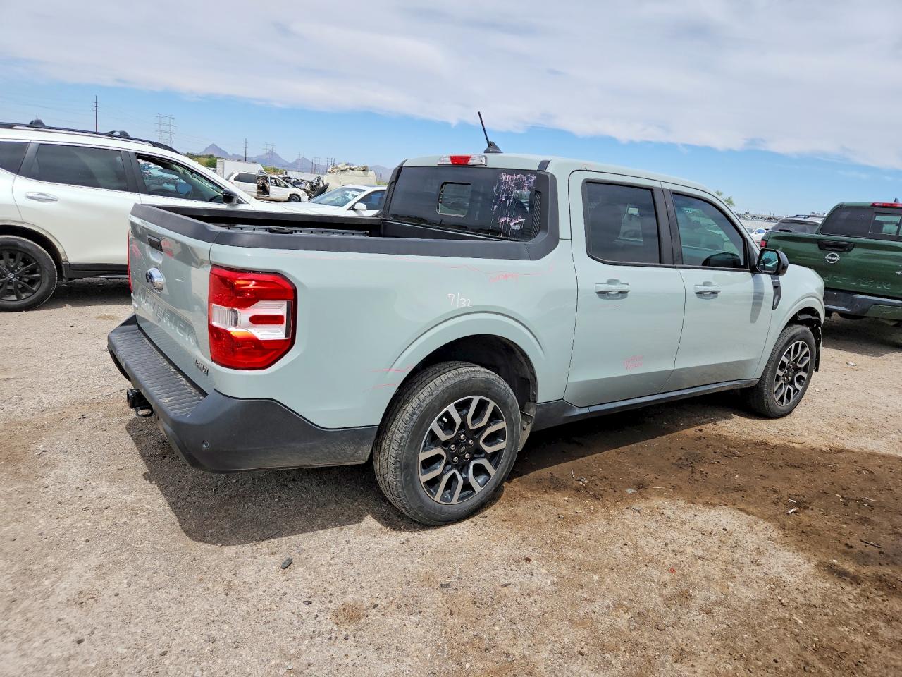 Ford Maverick Lariat