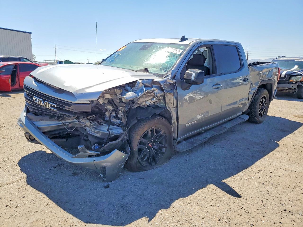 Salvage GMC Sierra Image