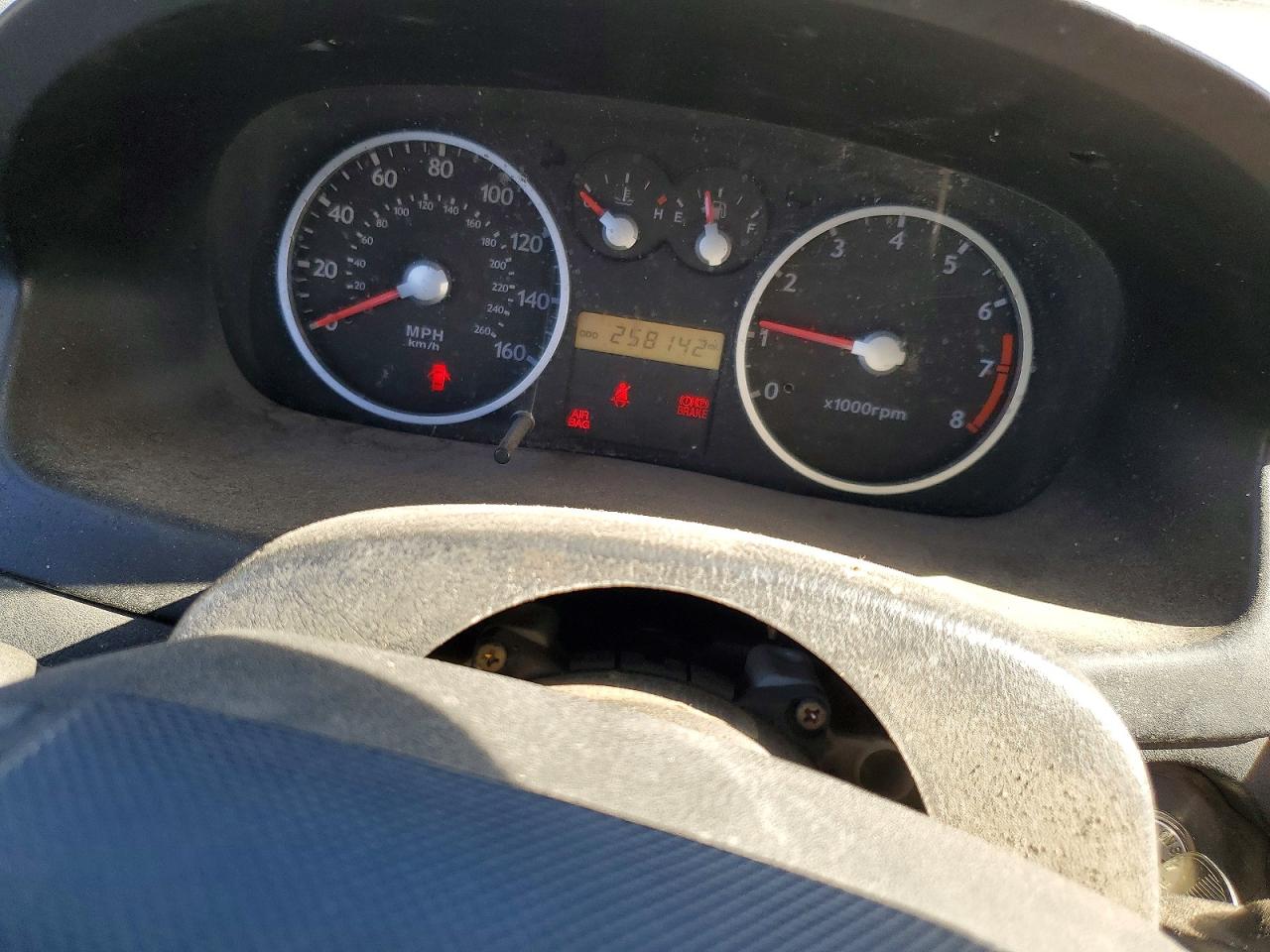 Hyundai Tiburon Base