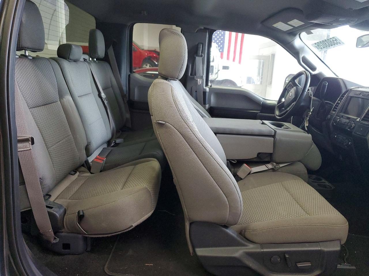 Ford F-150 Super Cab