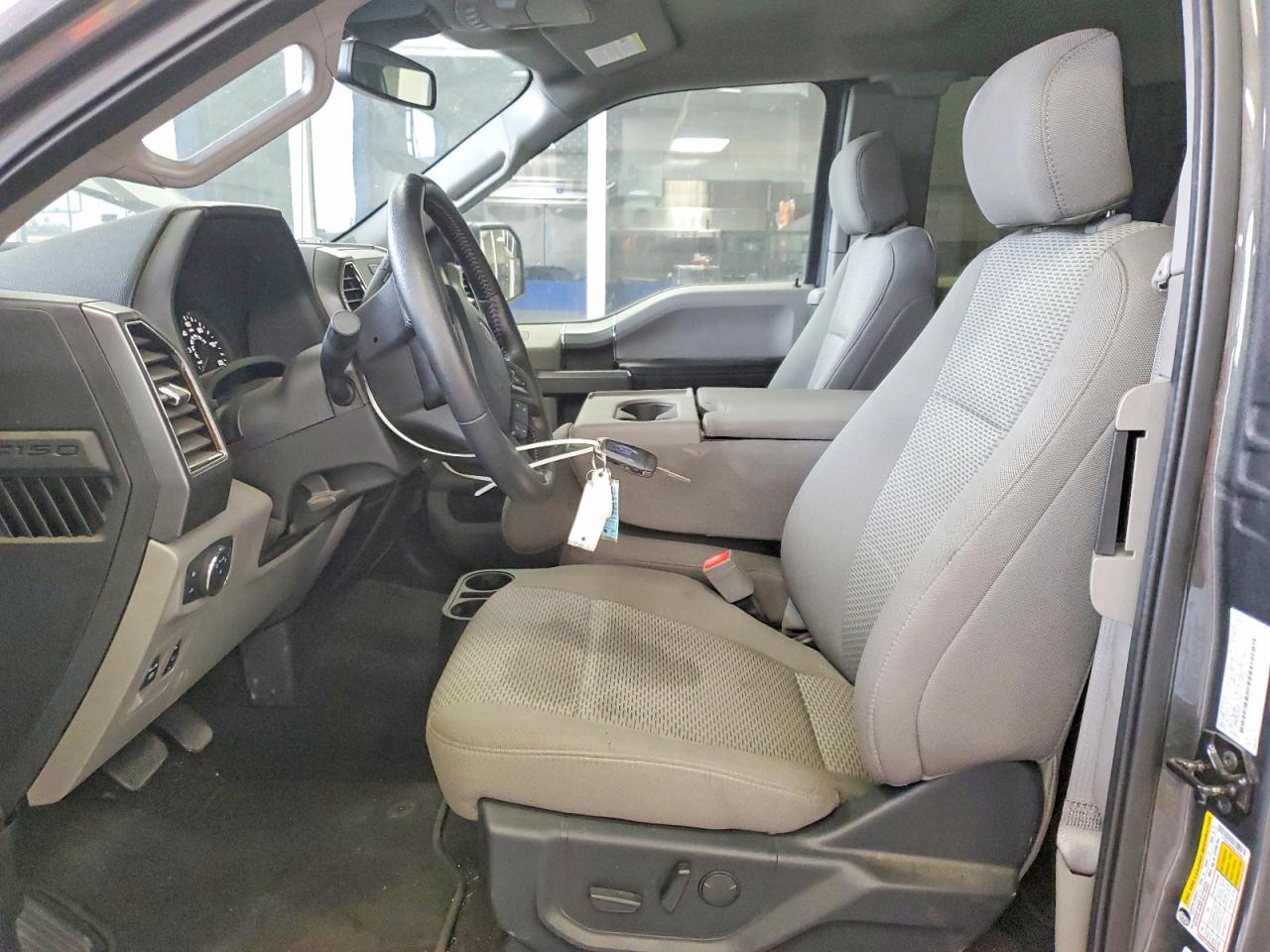 Ford F-150 Super Cab
