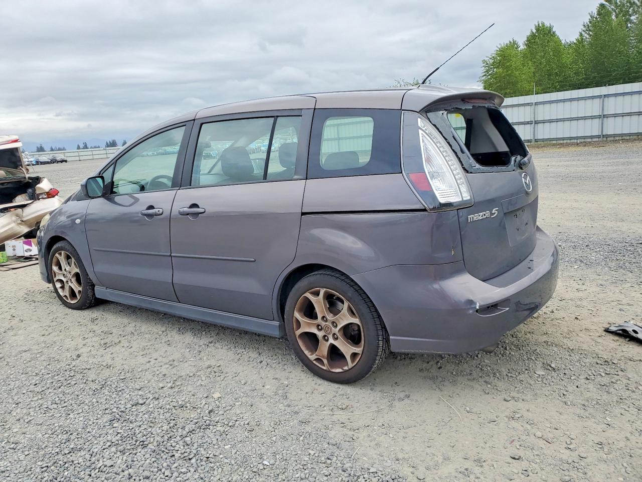 Mazda 5