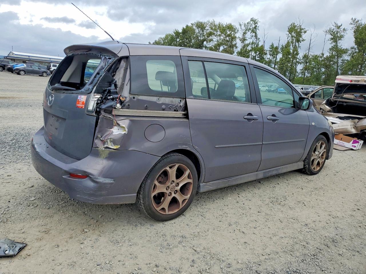 Mazda 5