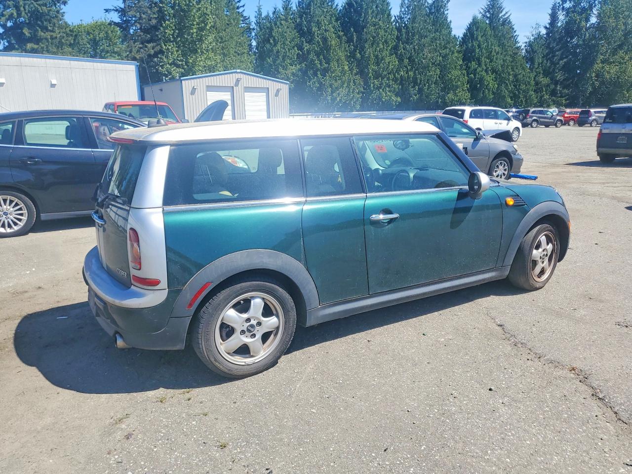 MINI Cooper Clubman
