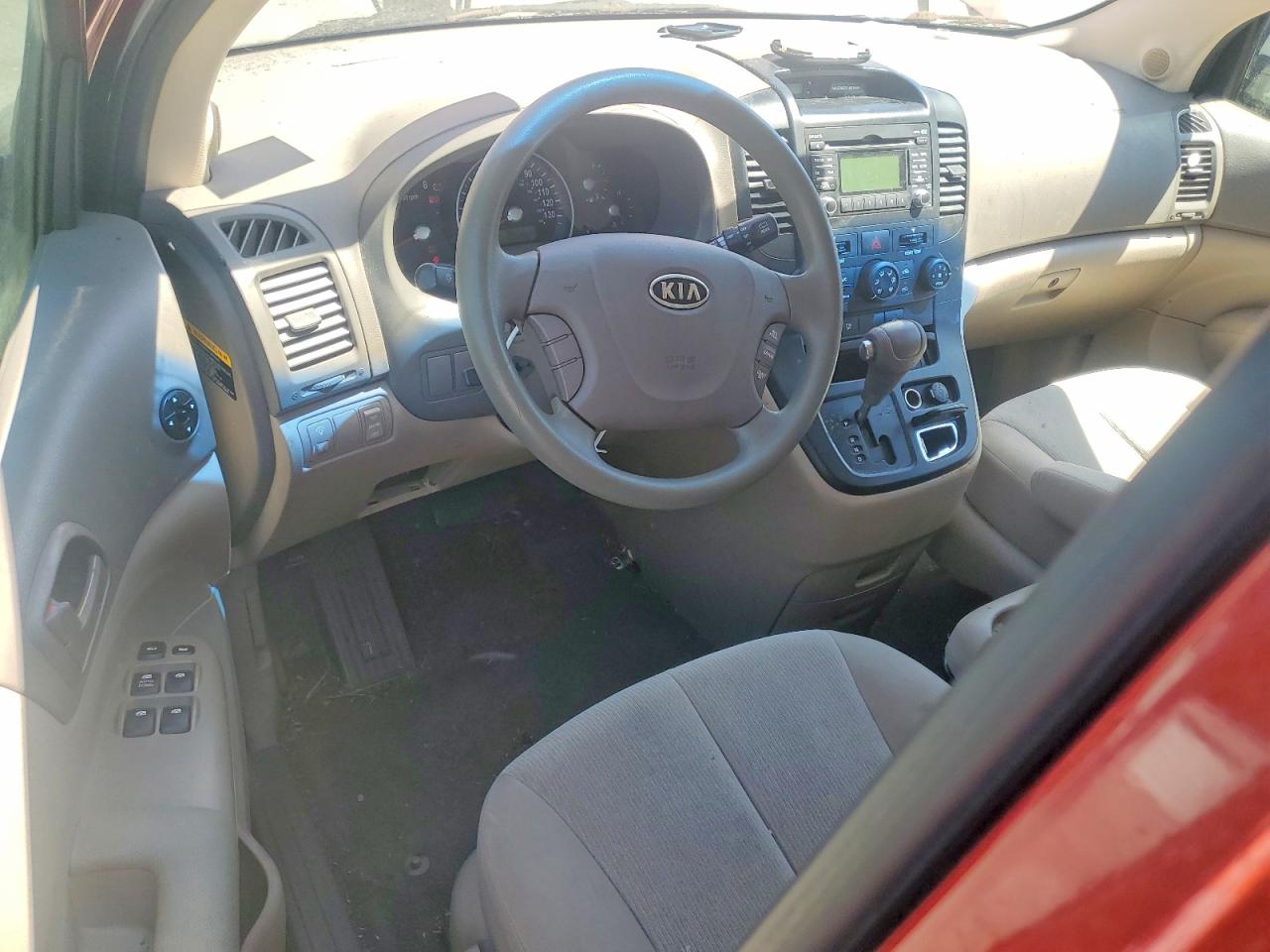 Kia Sedona Lx