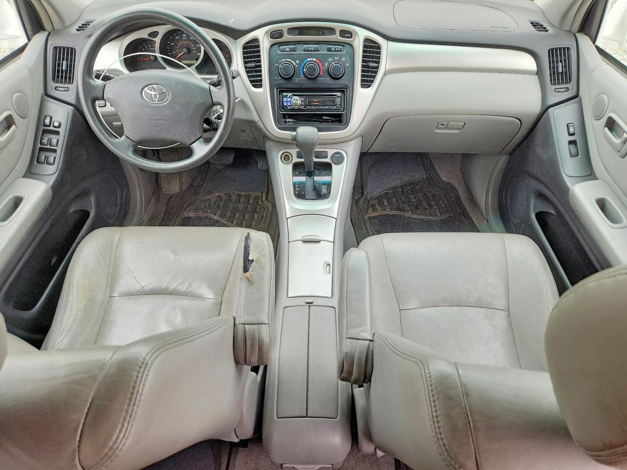 Toyota Highlander Base