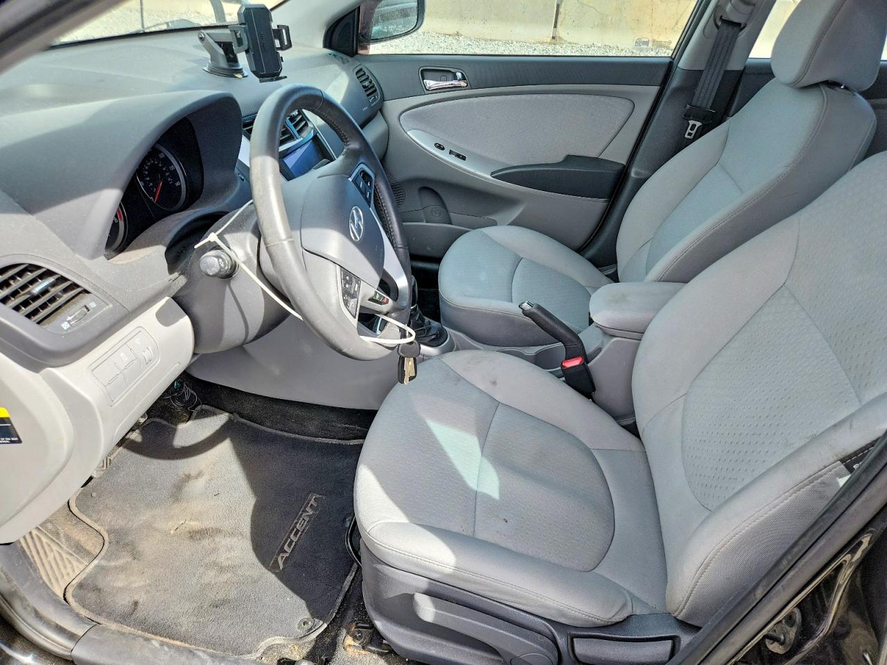 Hyundai ACCENT Se
