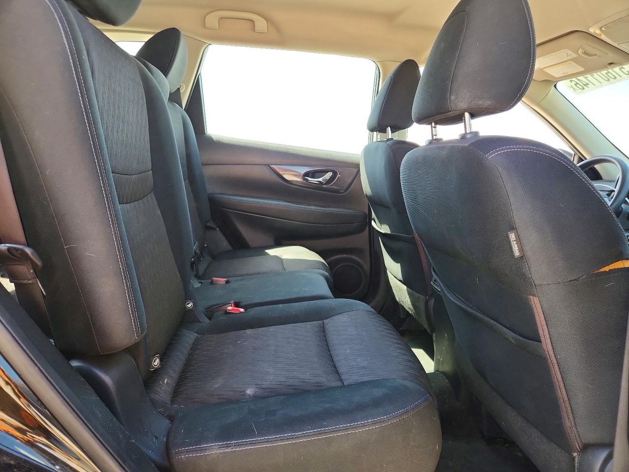 Nissan Rogue S