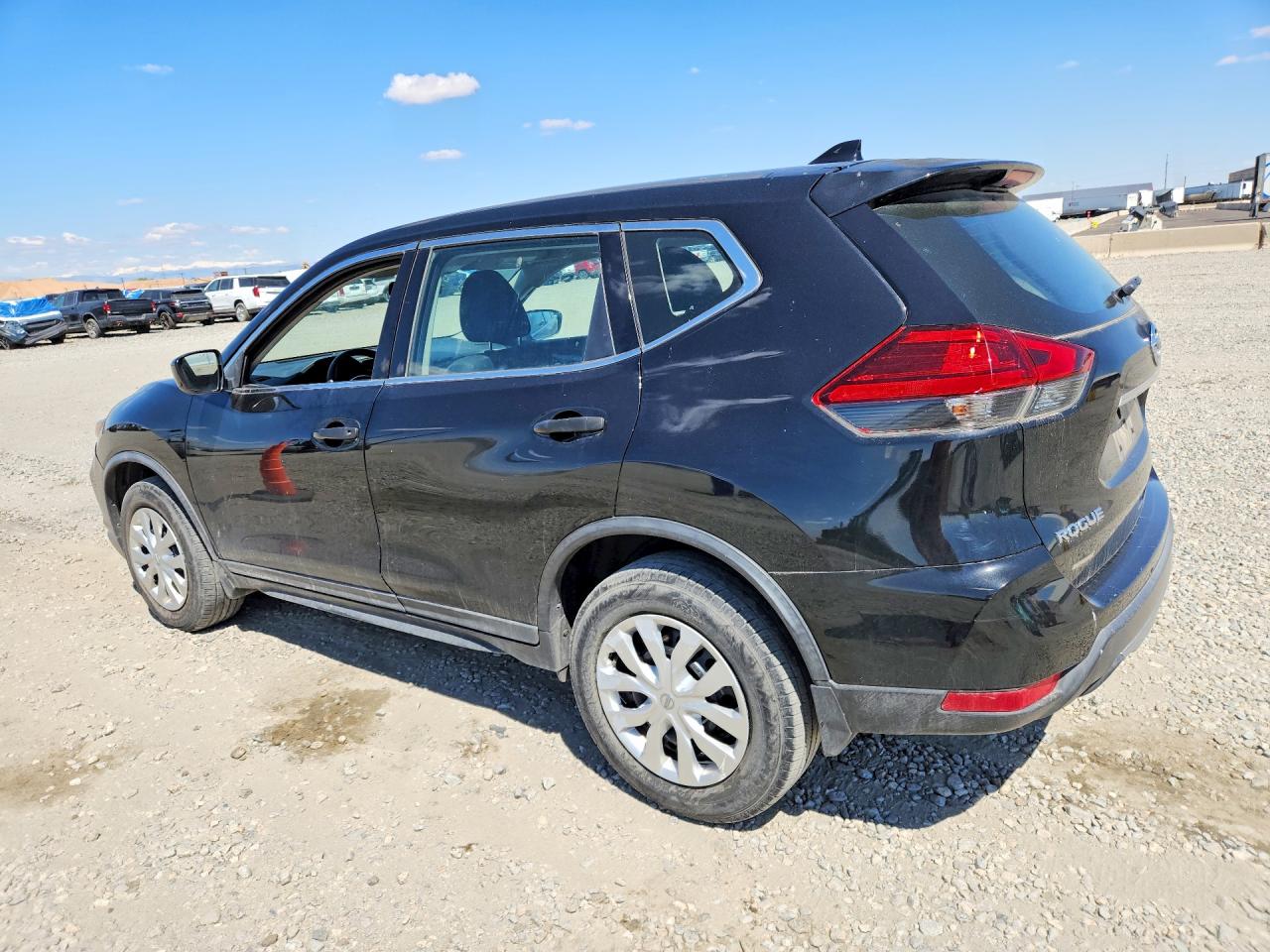Nissan Rogue S