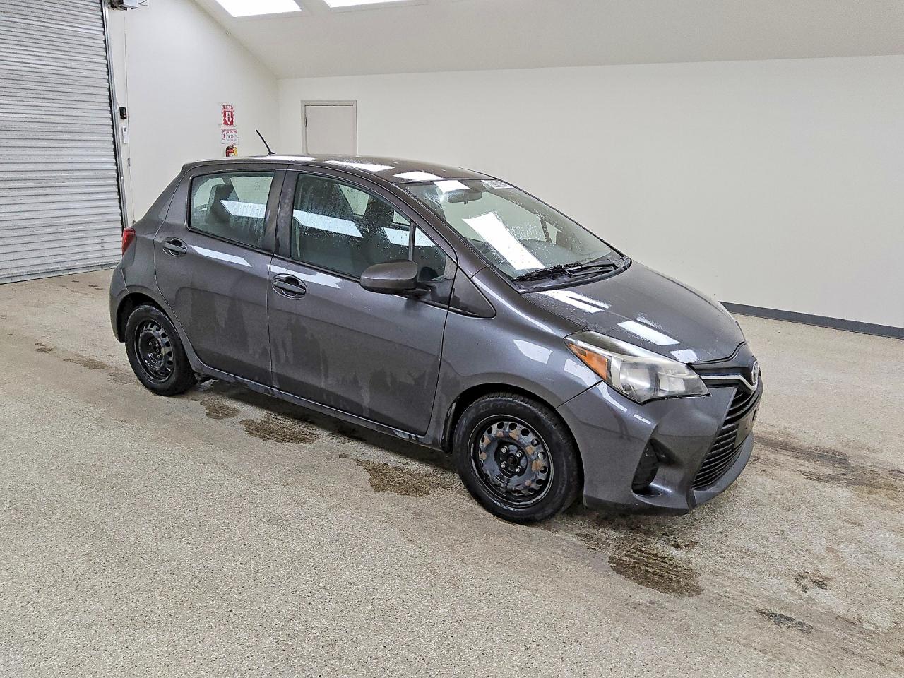 Toyota Yaris 5-door L