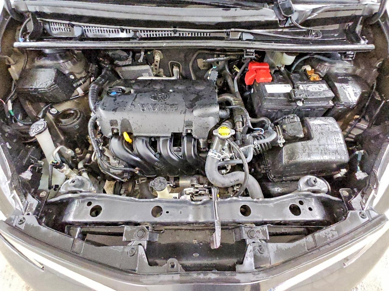 Toyota Yaris 5-door L