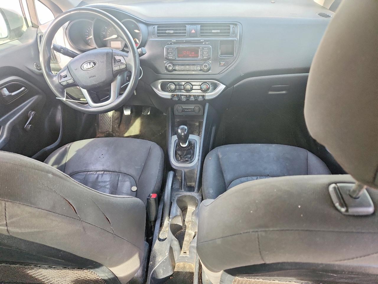 Kia Rio Lx