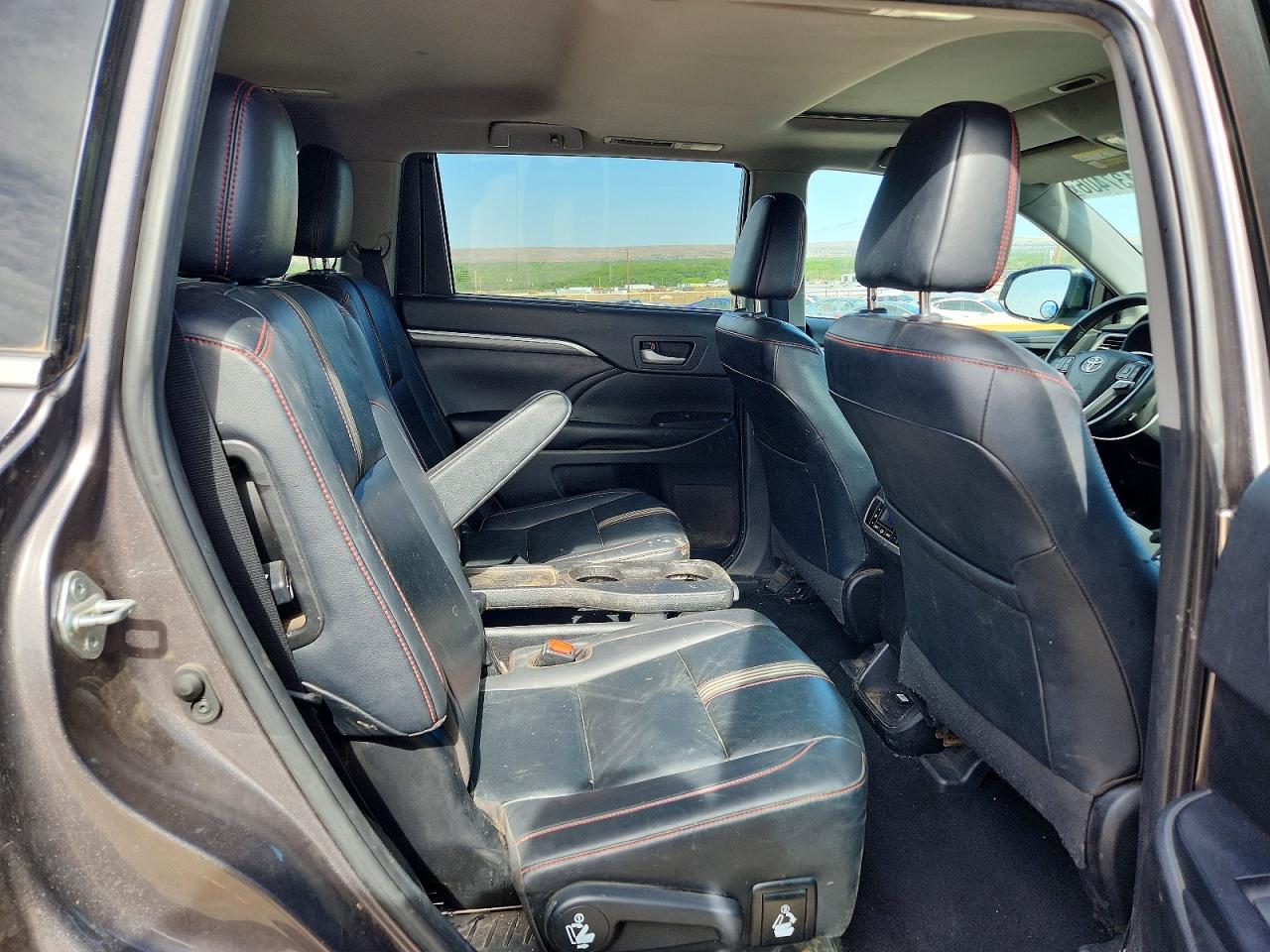 Toyota Highlander Se