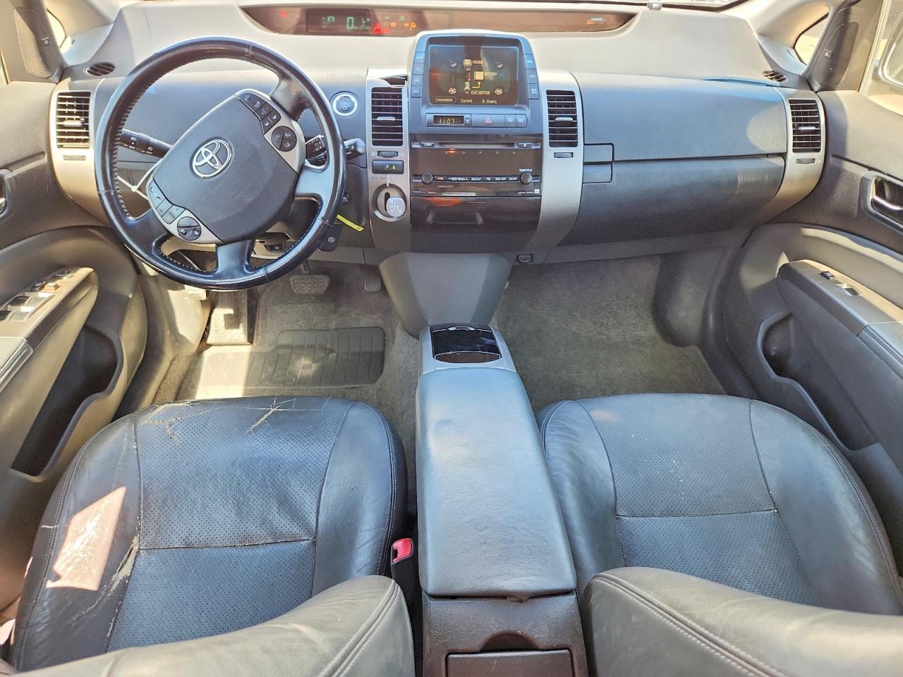 Toyota Prius Base