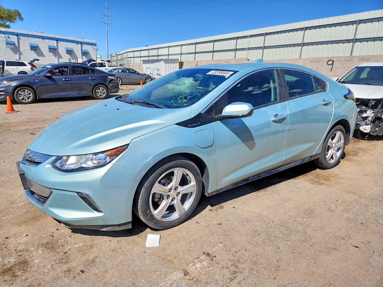 Salvage Chevrolet Volt Image